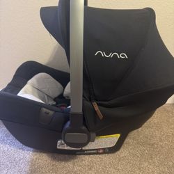 Nuna Pipa lite lx Infant Carseat