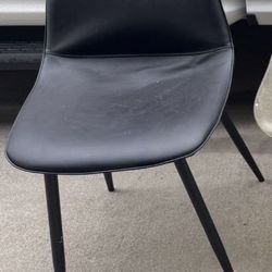 Black Desk Chair