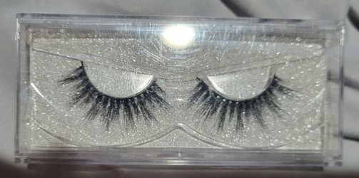 Lashes