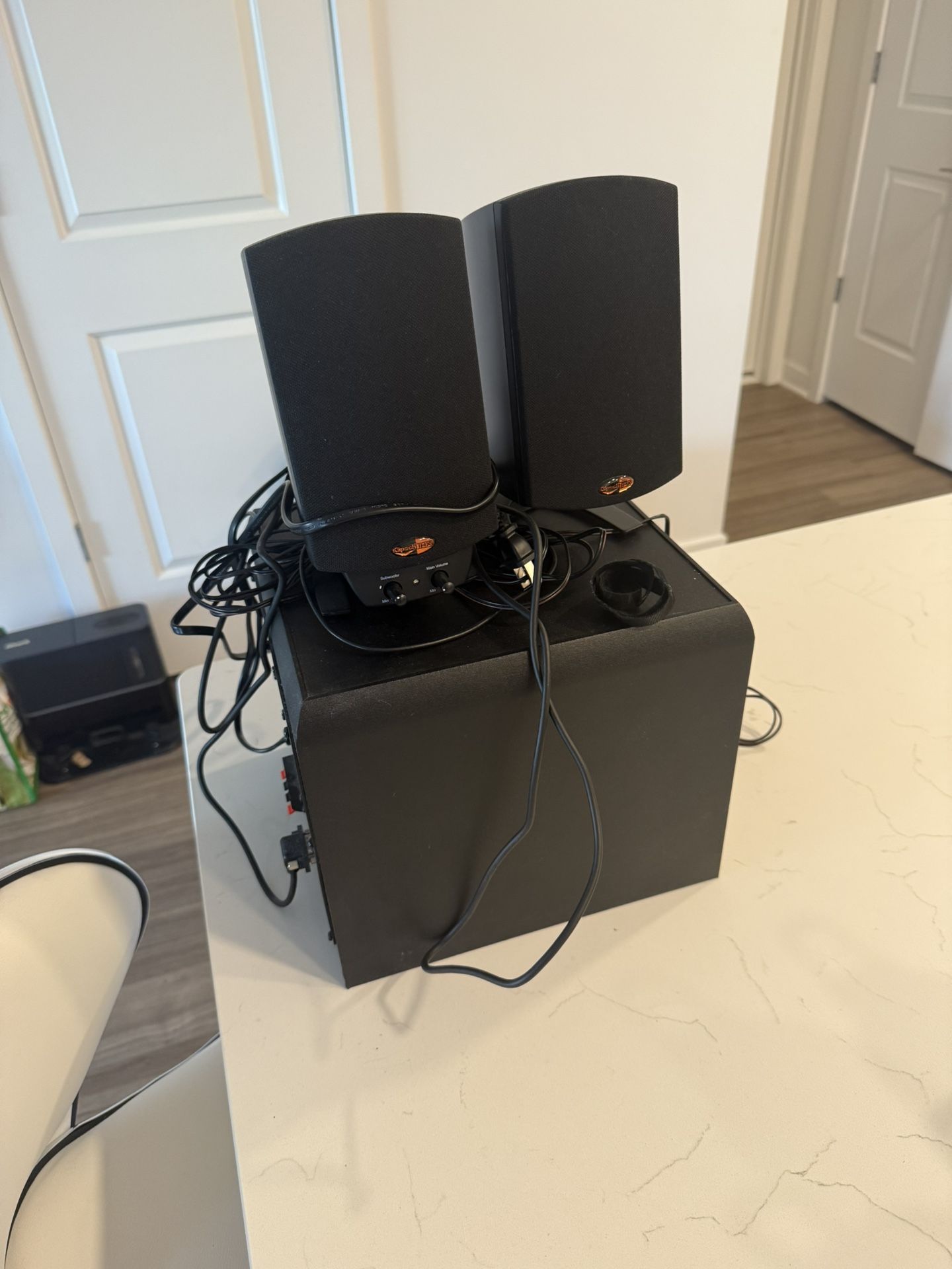 klipsch promedia 2.1 Computer Speakers with Sub