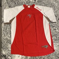 Tampa Bay Buccaneers Red & White Jersey Shirt NFC South. Size Large. Official NFL Branded. Embroidered Buccaneers logo. Sleeves folded over for photos