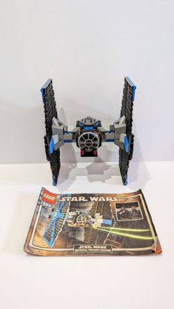 LEGO Star Wars TIE Fighter Set 7263 with First Order TIE Pilot