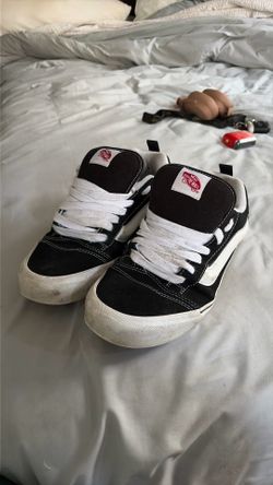 VANS Knu skools