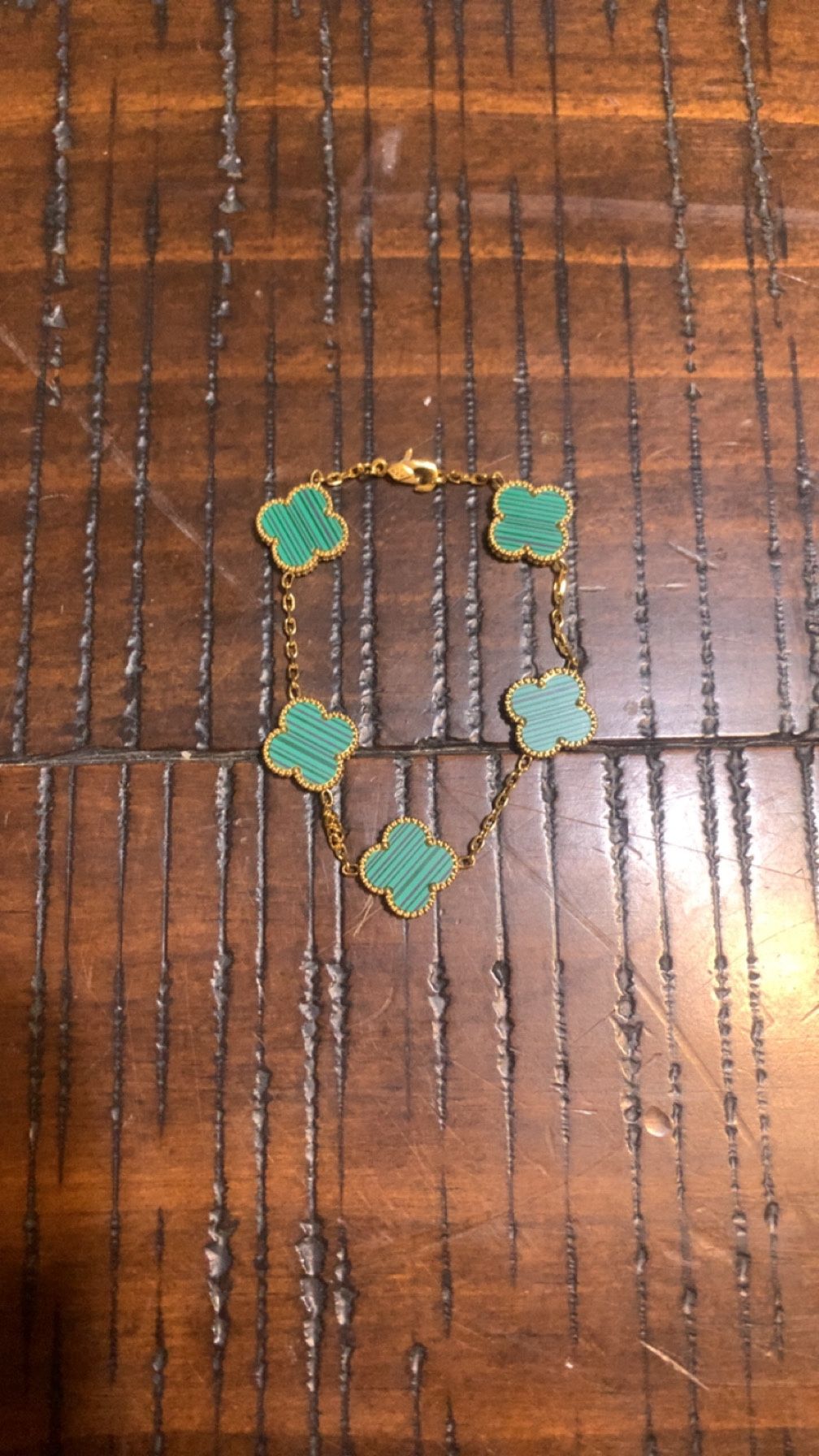 Van Cleef & Arpels Vintage Alhambra 5-motif bracelet in malachite with yellow gold.