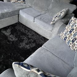 Nice Grey 2pc Sectional Sofa 