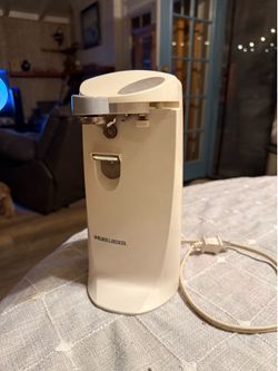 Electric Can Opener - Black & Decker - $8 Pick Up Only