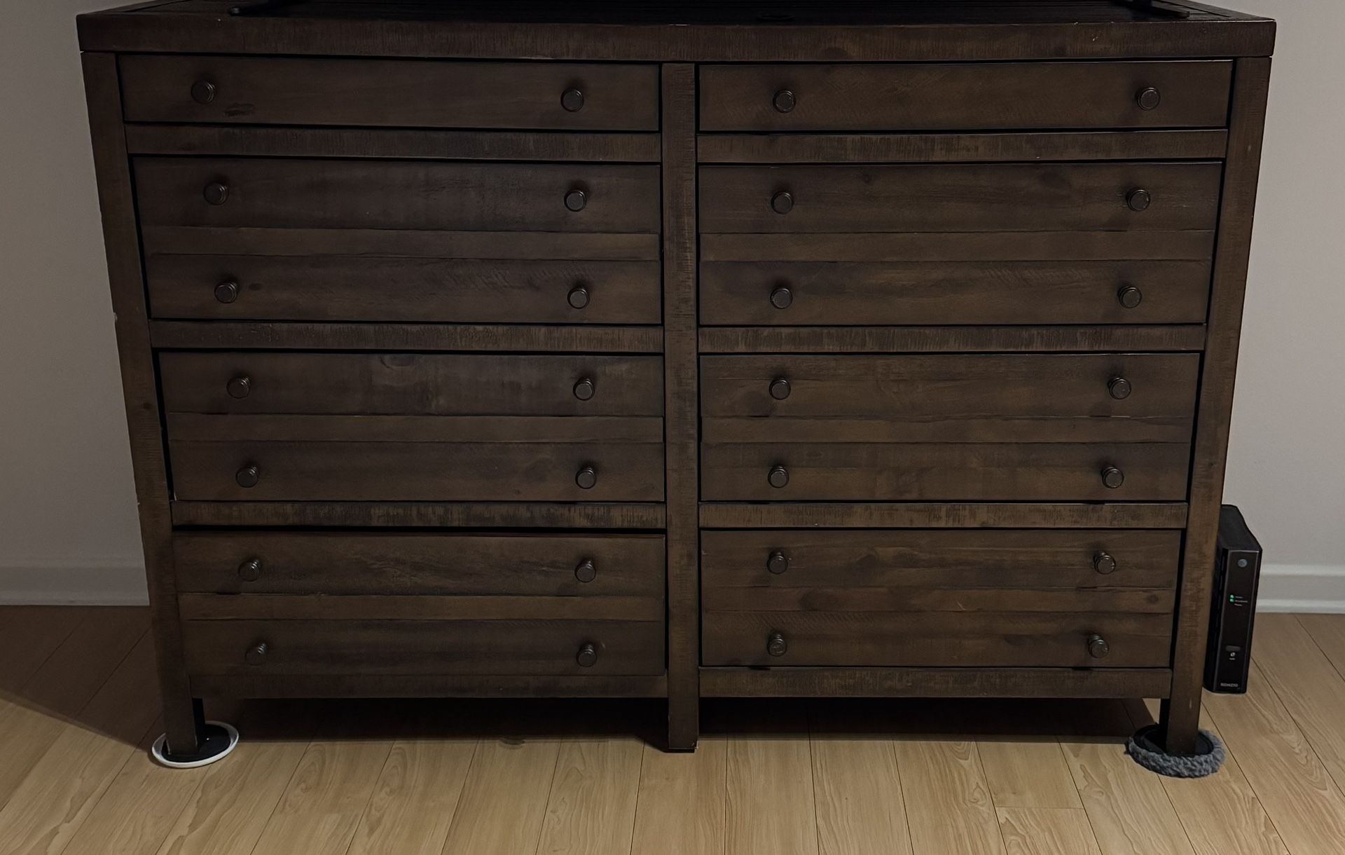Wood Dresser