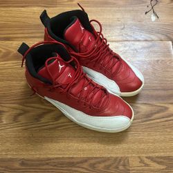 Jordan 12s Size 10.5