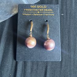 14k Freshwater Pearl Earrings 