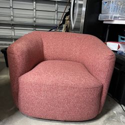 Swivel Chair Color Coral 