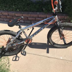Mongoose Index 2.0 Bike