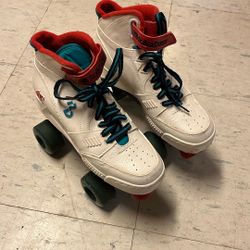 Roller derby kids roller skates