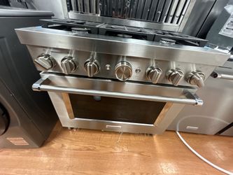 Estufa/Campana De Cascada ( Pegado Asia La Pared)…. KitcheAid 