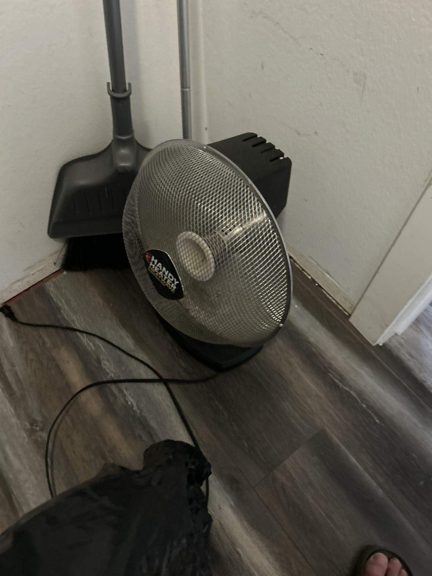 Space Heater EXCELLENT CONDITION NEW
