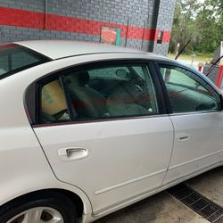 2004 Nissan Altima