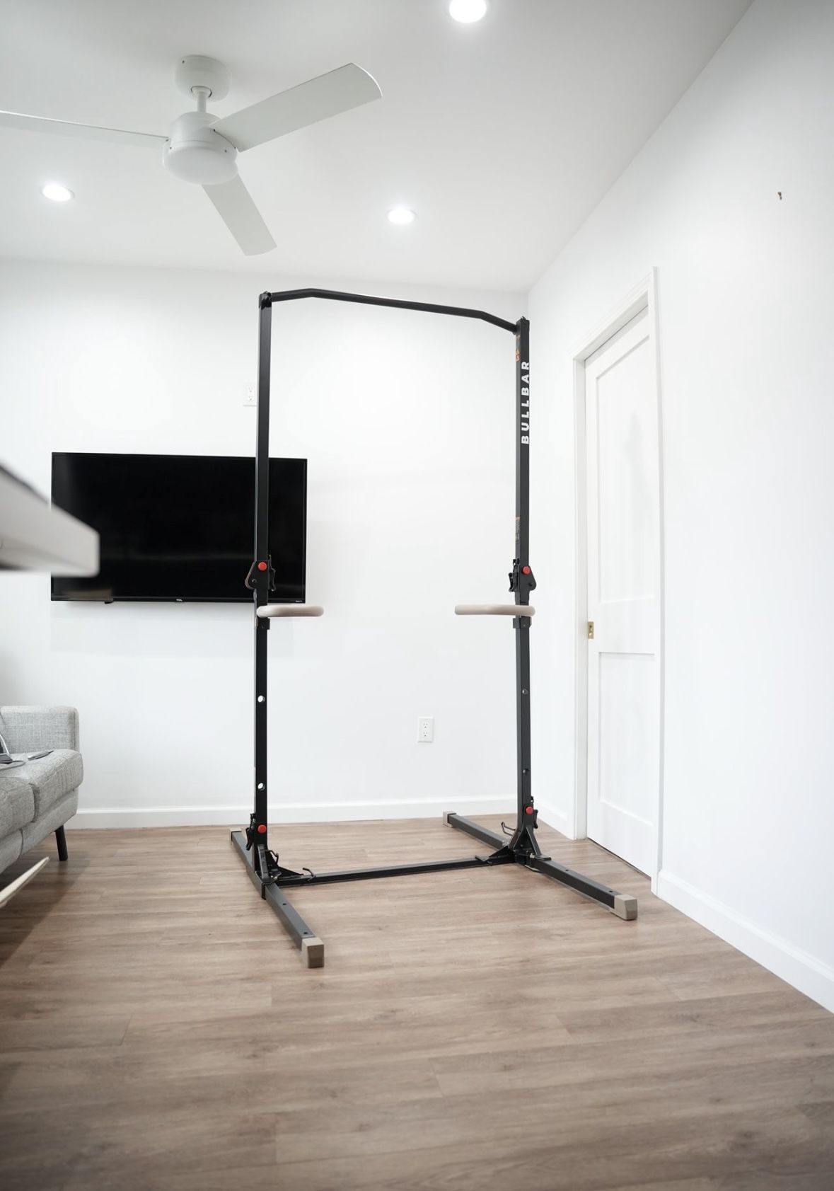 AT HOME PORTABLE GYM EQUIPMENT (New)!