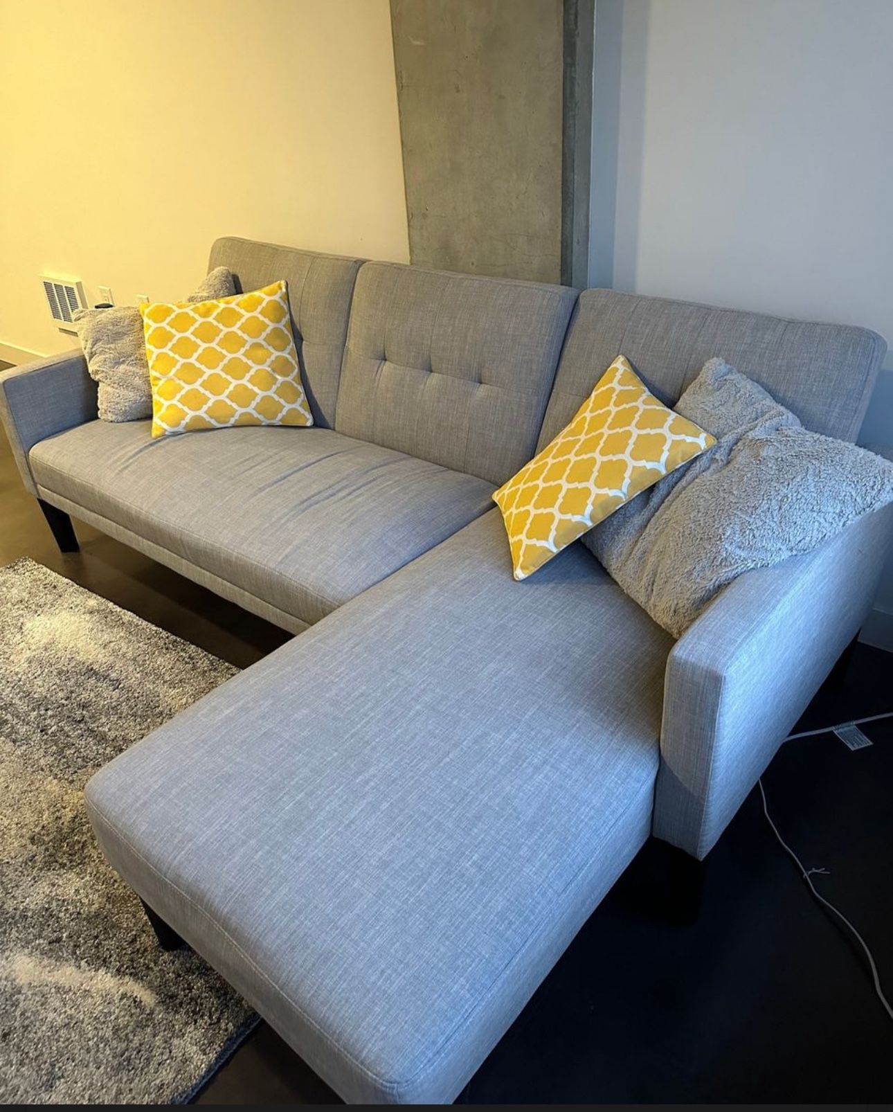 Small Sectional Couch /grey 