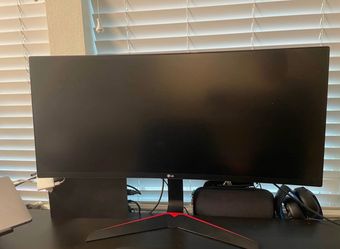 LG 34UC79G Curved UltraWide 34” Monitor