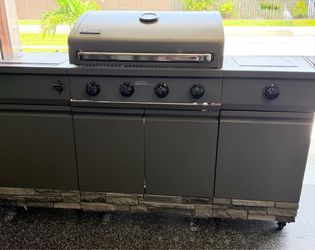 Tytus Fresno 5-Burner Propane or Natural Gas Island Grill – 864 sq. in. Cooking, 48,000 BTU Main + 12,000 BTU Side Burner, Porcelain Grates, Storage C