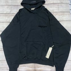 Essential Hoodie Black