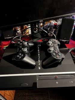 PS3 over 50+ games 2 OG controllers