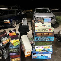 LOTS OF BOARD GAMES!!