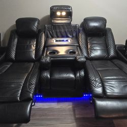 Sofa Power Recliner and Headrests