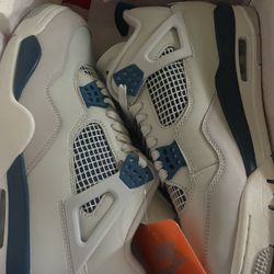 Jordan 4 Industrial Blue