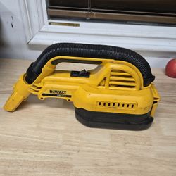 DEWALT 20v Vacuum