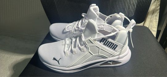 Shoes size 10