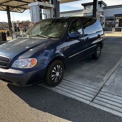 2005 KIA Sedona