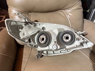 2003-2008 Toyota Matrix Headlights Replacement 03-08 Left+Right