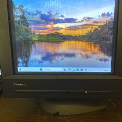 Viewsonic Professional Series PF775b 19” CRT Monitor