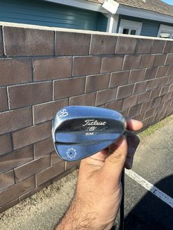 50 Degree Titleist wedge