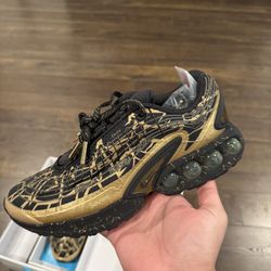 Nike Air Max Doernbecher Connor