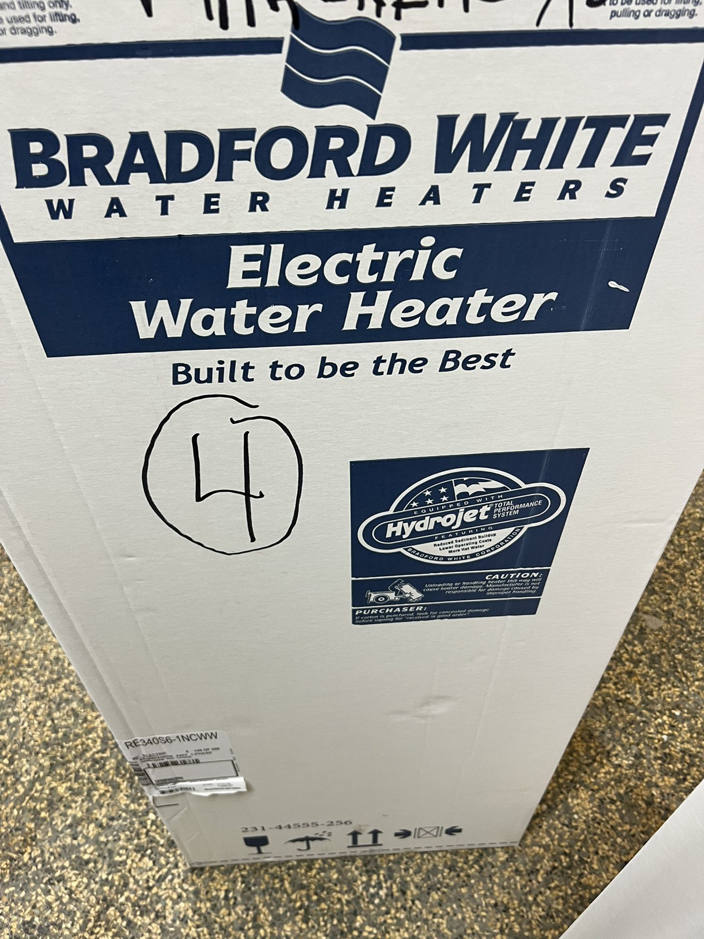 40 GALLON ELECTRIC WATER HEATER 