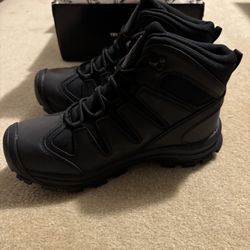 Men’s Waterproof Mid Hiking Boot