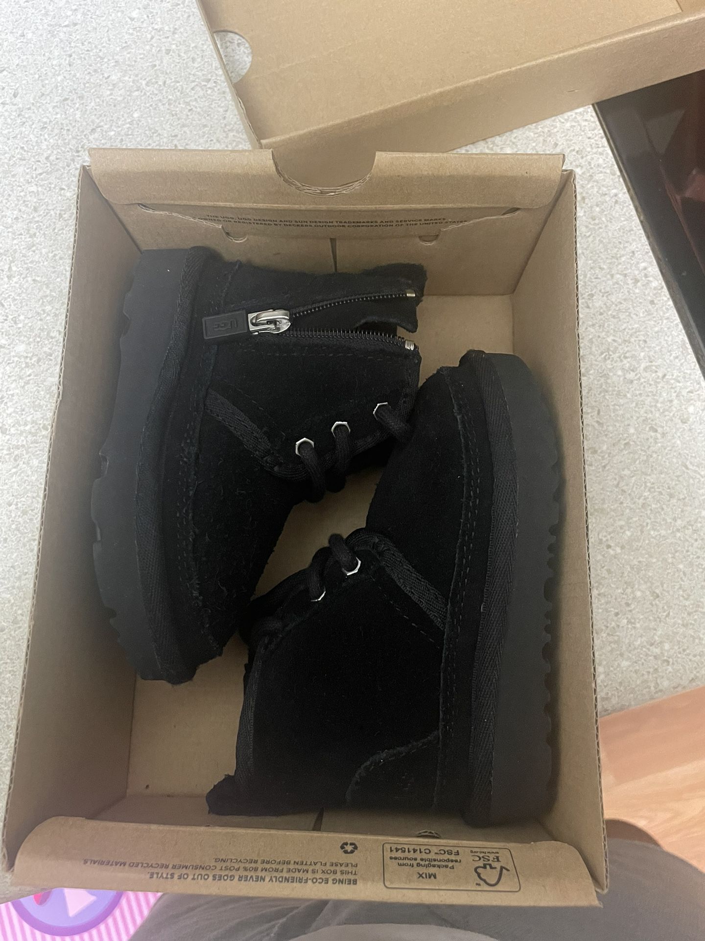 6C Ugg boots