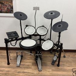 Roland td17kv Electric Drum Set