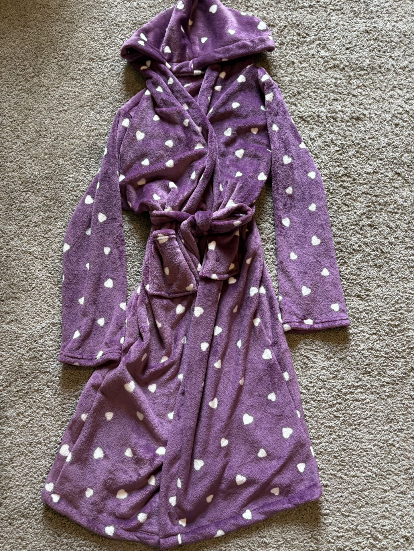 Purple Robe With White Hearts