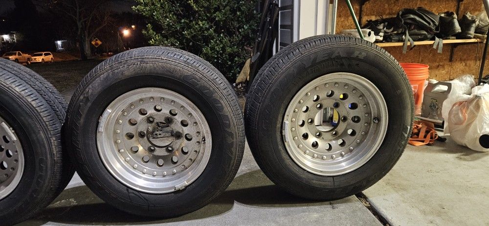 215/70/R15 5x114.3