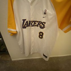 Kobe Bryant jersey
