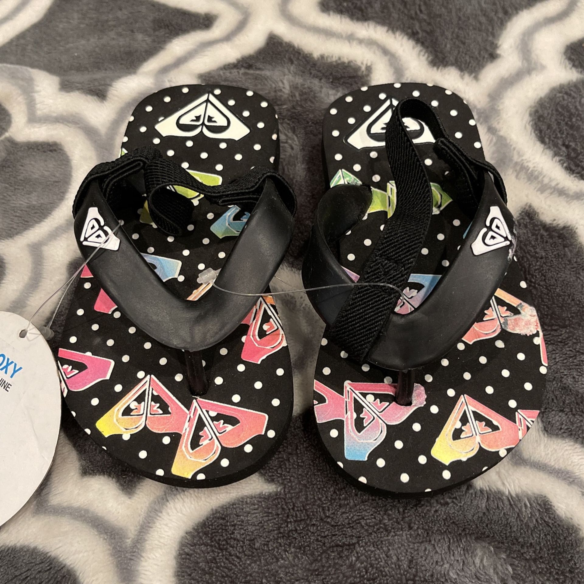 Roxy Baby Sandals Size 6 Brand New