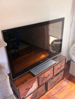 Sony Bravia Flat Screen TV