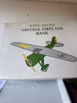 Collectible Texaco banks and John deer bank