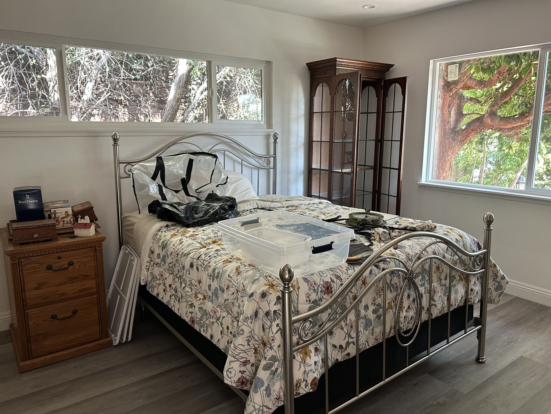 Queen Size Bed With Brand New Mattress