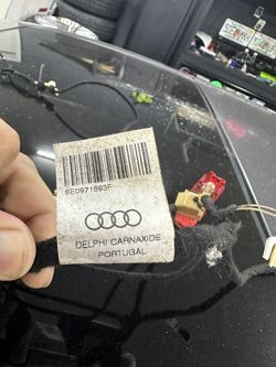 2002-2003 AUDI A4 - REAR DOOR Panel WIRE / Wiring Harness 8E0971693F