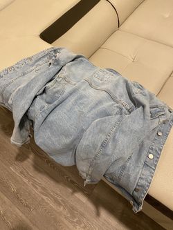 Zara mens jean jacket size large