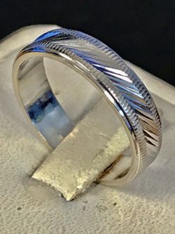 White gold wedding band