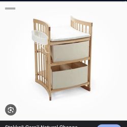 Stokke Changing Table/ Mesa Para Cambiar Bebé 